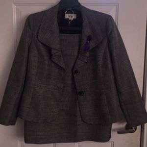 Grey 2 Piece Dress Suit